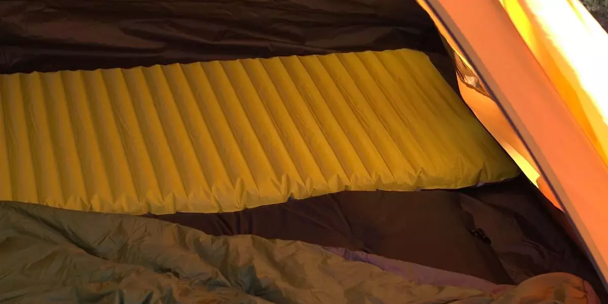 best sleeping pads for tent camping